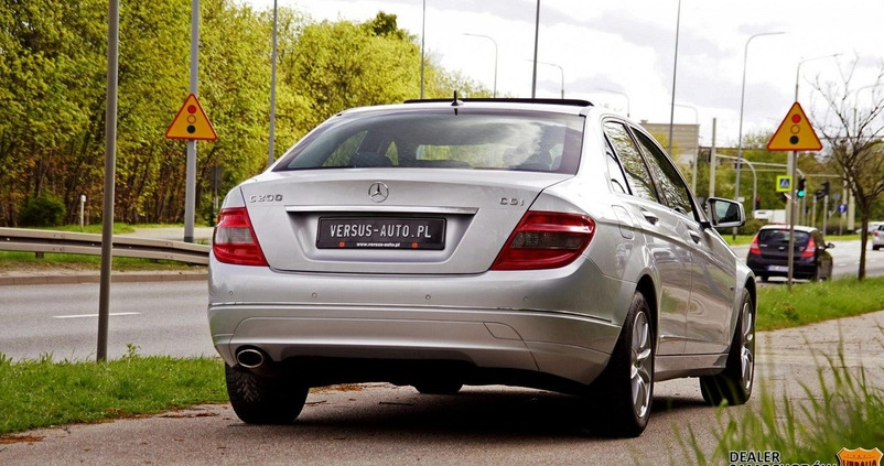 Mercedes-Benz Klasa C cena 35750 przebieg: 192000, rok produkcji 2011 z Gdynia małe 781